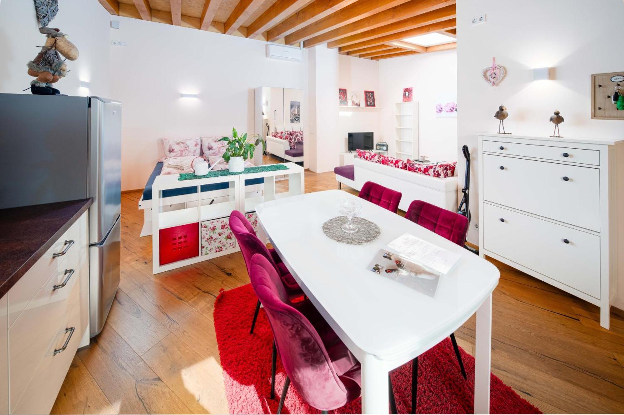 Apartment White Der Sportschule Badura Lipsia Esterno foto